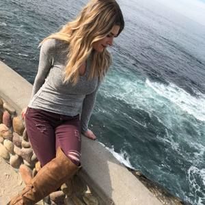 Meet your Posher, Janna